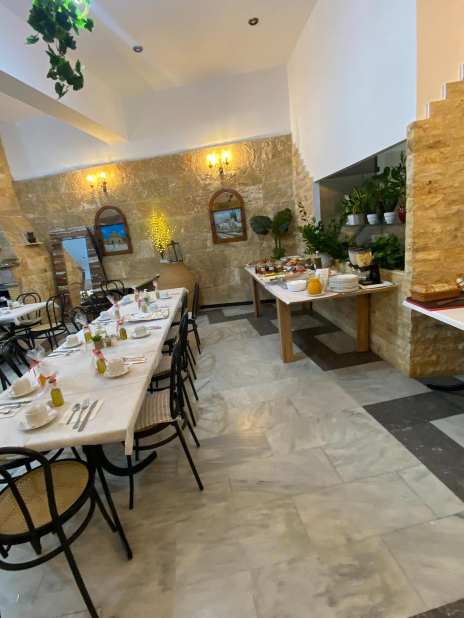Costas Inn Spilion Екстер'єр фото